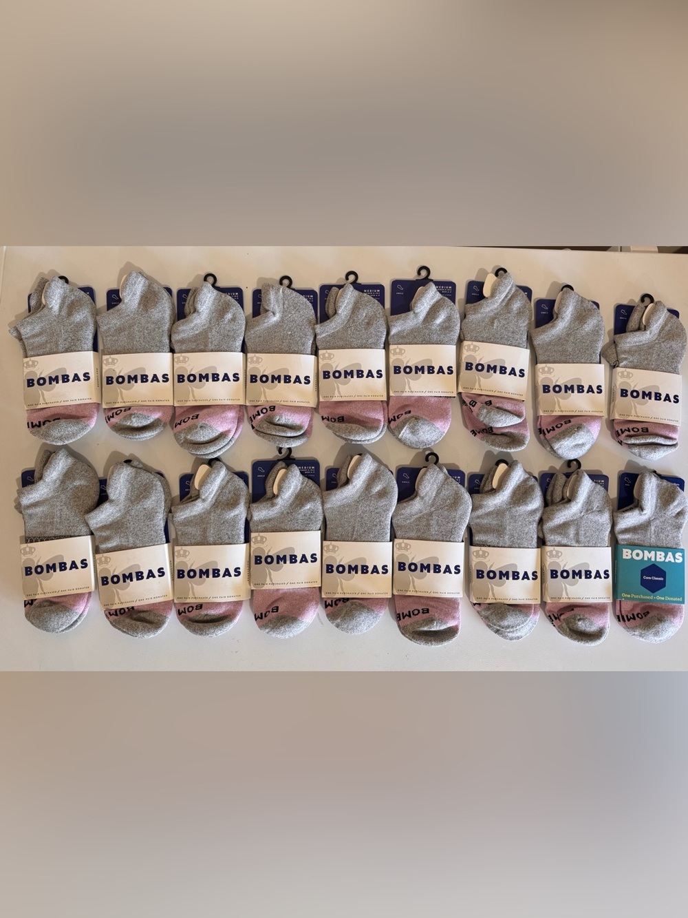Lot of 18 New Womens Size M Bombas socks Grey pink wisteria